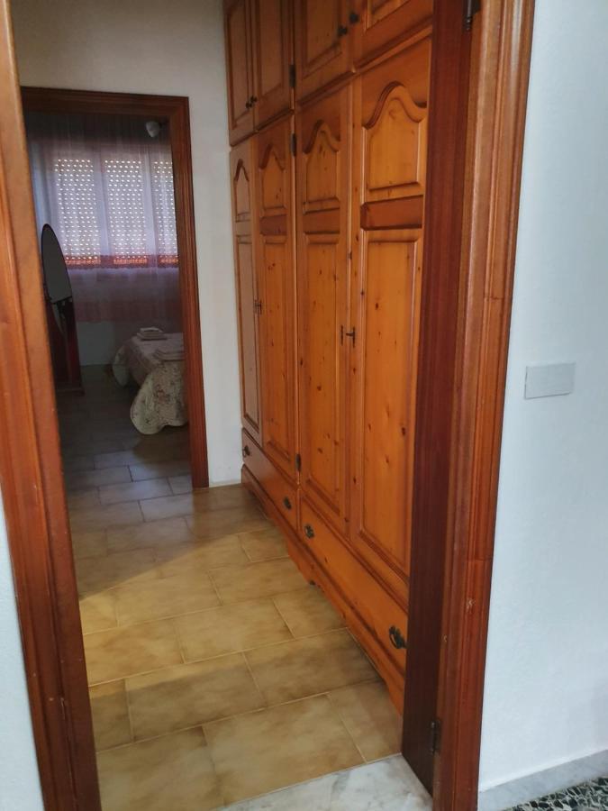 Appartamento A Telti Con Giardino Privato E Posto Auto Exteriör bild